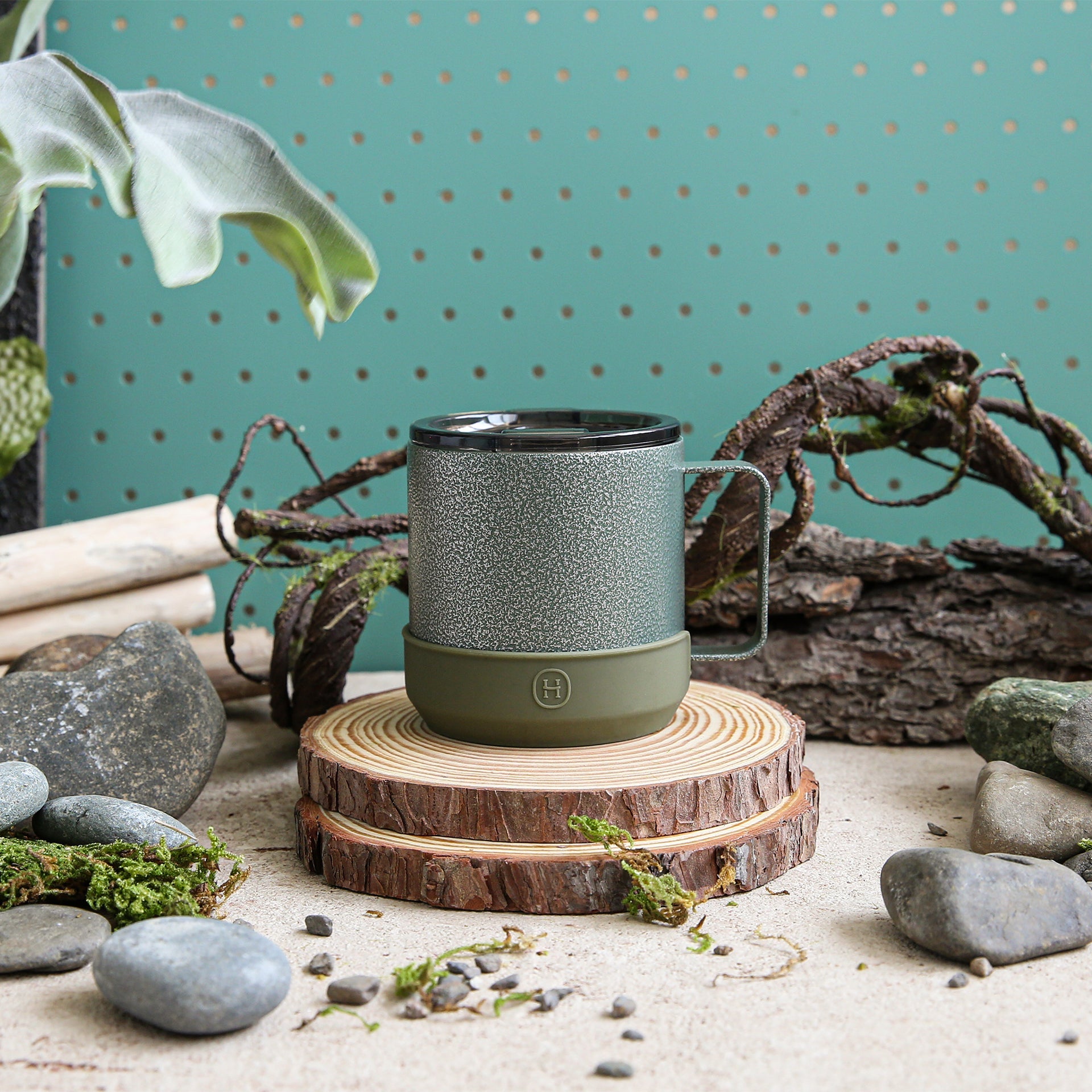 Green Camp Mug - 10 OZ